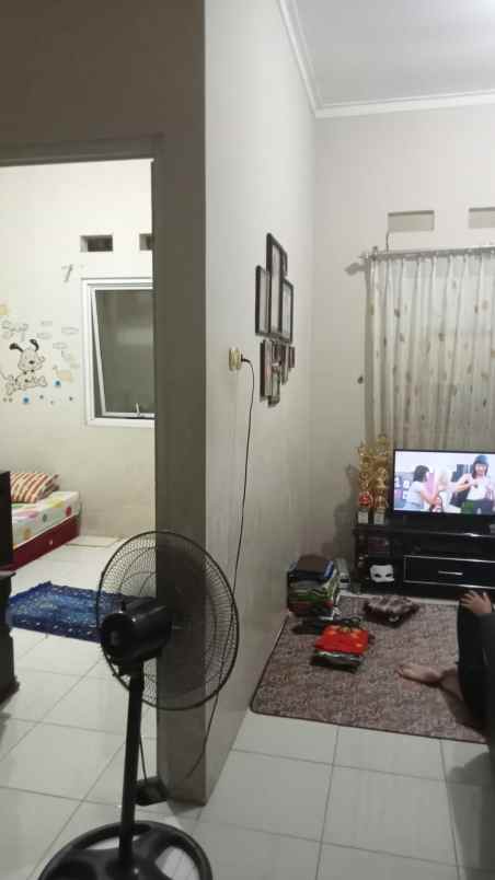 dijual rumah pomdok benda pamulang