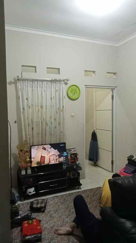 dijual rumah pomdok benda pamulang