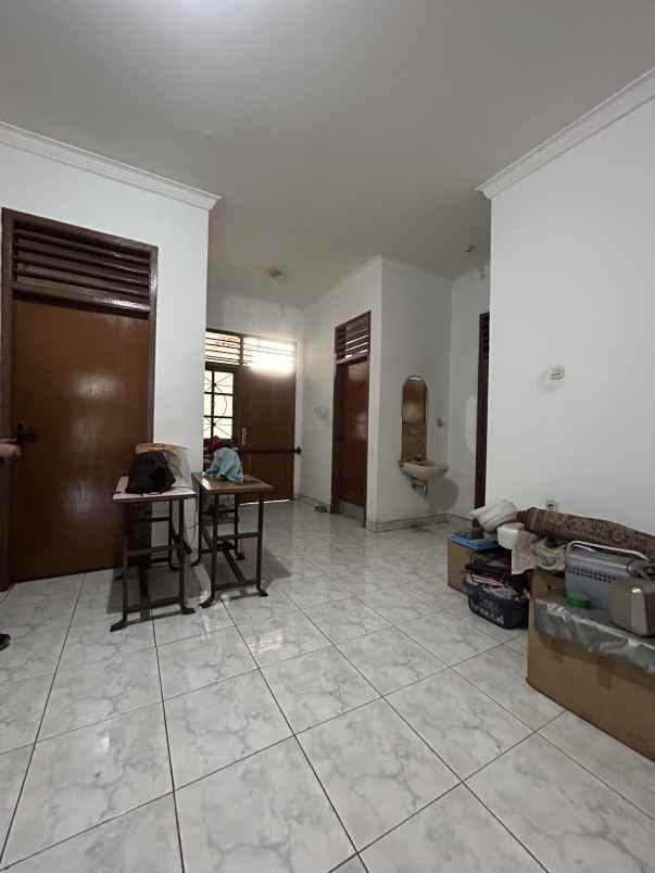 dijual rumah pondok bambu