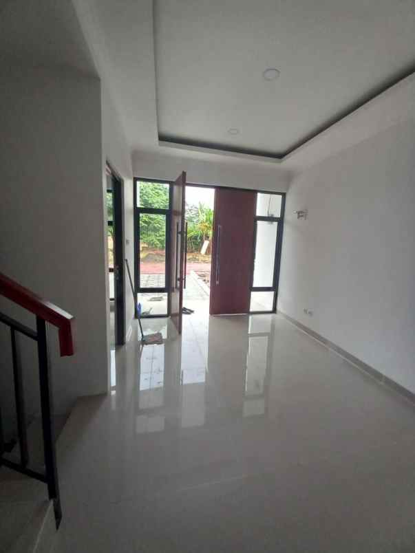 dijual rumah pondok benda pamulang