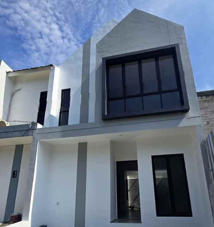 dijual rumah pondok cabe