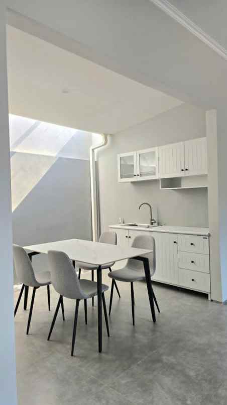 dijual rumah pondok cabe