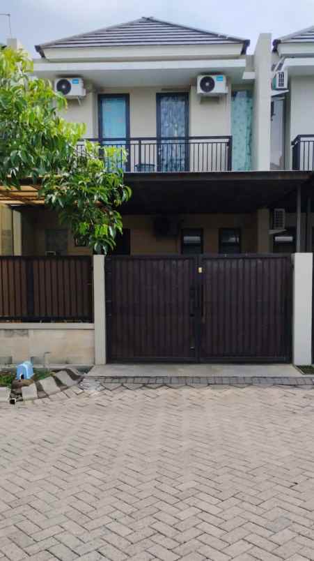 dijual rumah pondok chandra