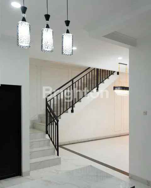 dijual rumah pondok gede indah jakarta