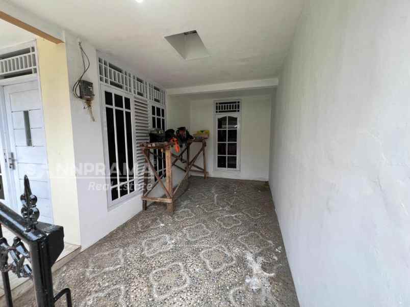 dijual rumah pondok kacang timur