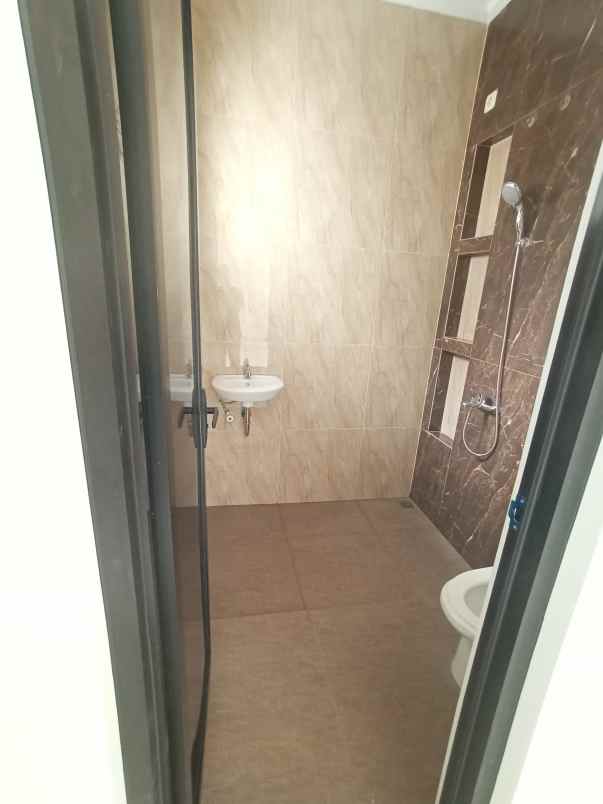 dijual rumah pondok karya bintaro tangsel