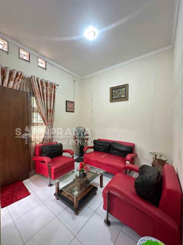 dijual rumah pondok mahoni
