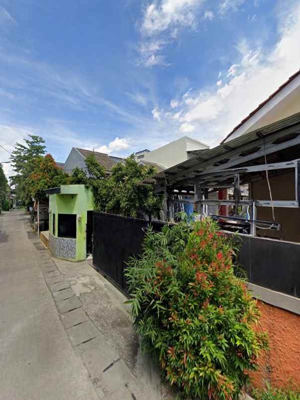dijual rumah pondok ranggon cipayung