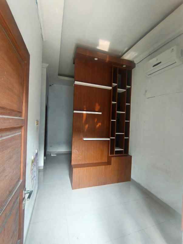 dijual rumah pondok ranggon cipayung