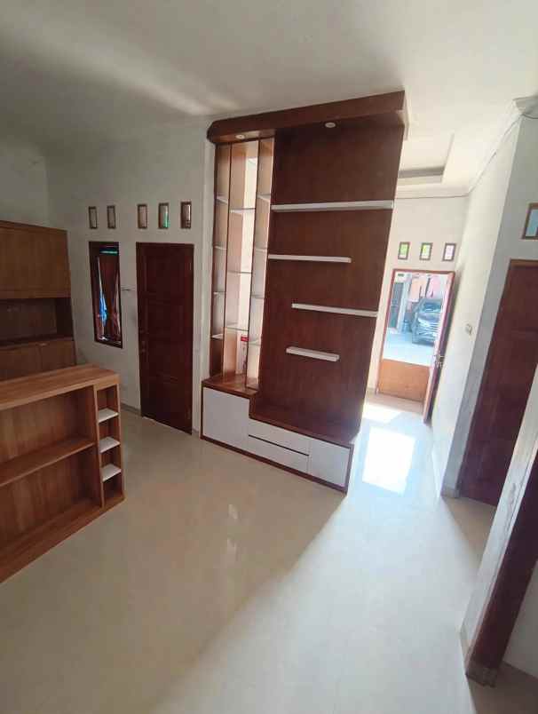 dijual rumah pondok ranggon cipayung