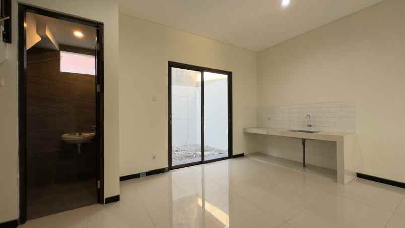 dijual rumah pondok tjandra duku