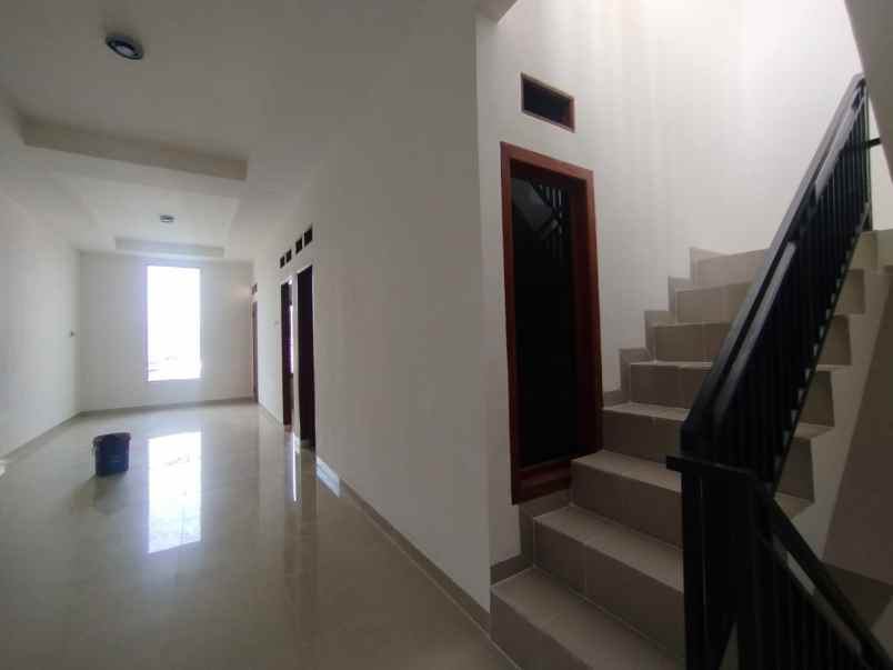 dijual rumah pondok ungu permai kota bekasi