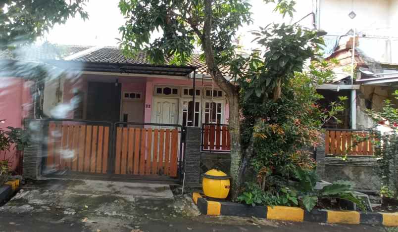 dijual rumah puri cempaka putih