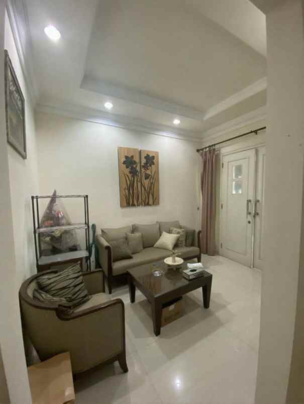 dijual rumah puri galaxy acacia garden