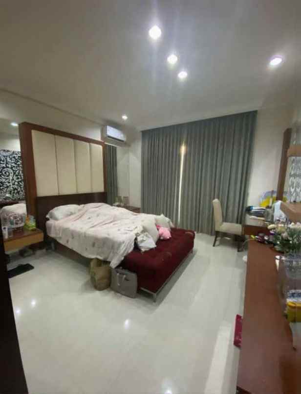 dijual rumah puri galaxy acacia garden
