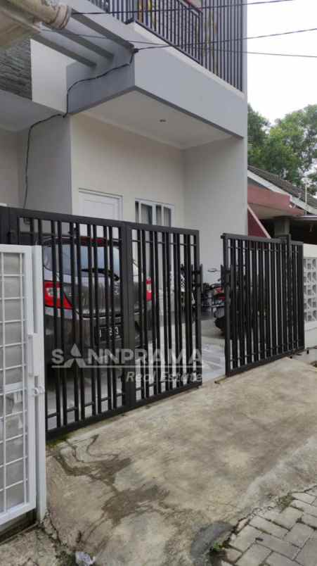 dijual rumah rangkapan jaya baru