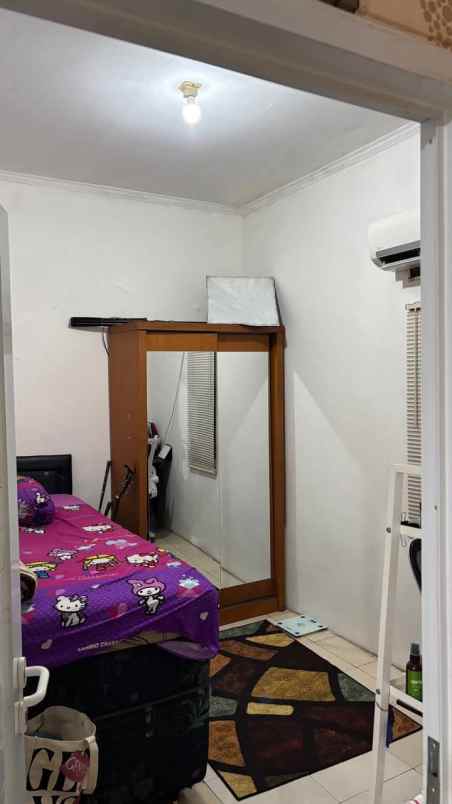 dijual rumah rawa indah depok