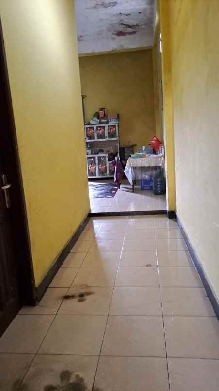 dijual rumah ruko 3 lantai