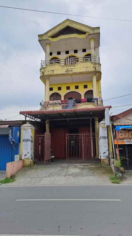 dijual rumah ruko 3 lantai