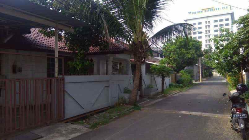 dijual rumah rumah di interkota indah