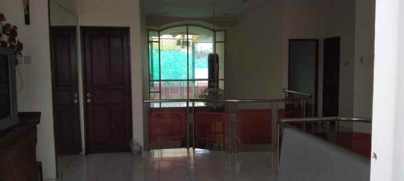 dijual rumah rumah di perumahan alam