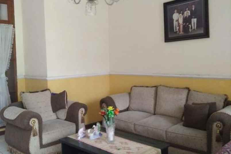 dijual rumah rumah komplek ikip duren