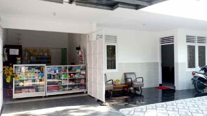 dijual rumah rungkut asri barat