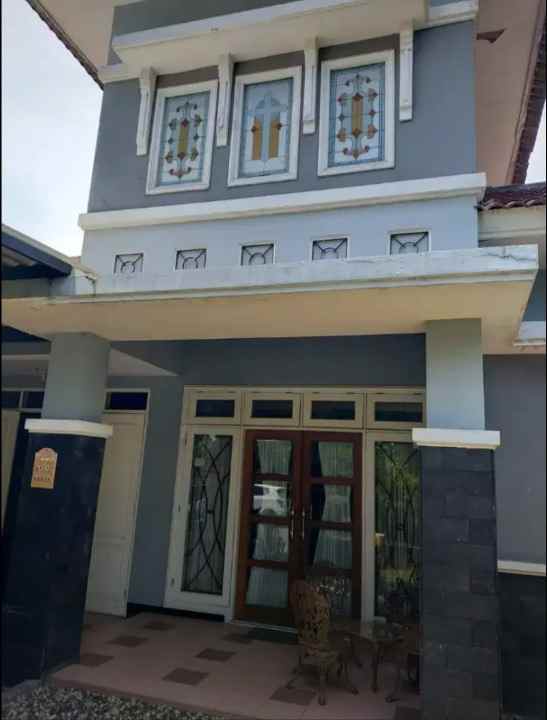 dijual rumah rungkut mapan