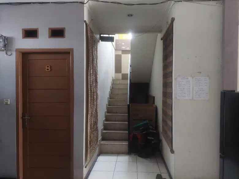 dijual rumah salam raya kebon jeruk