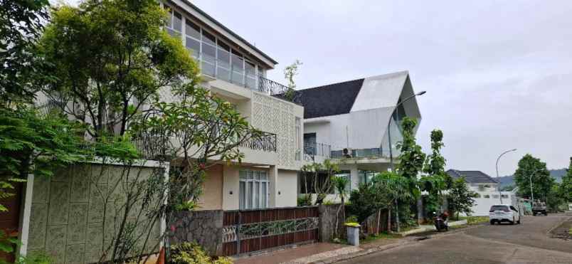 dijual rumah santorini sentul city bogor