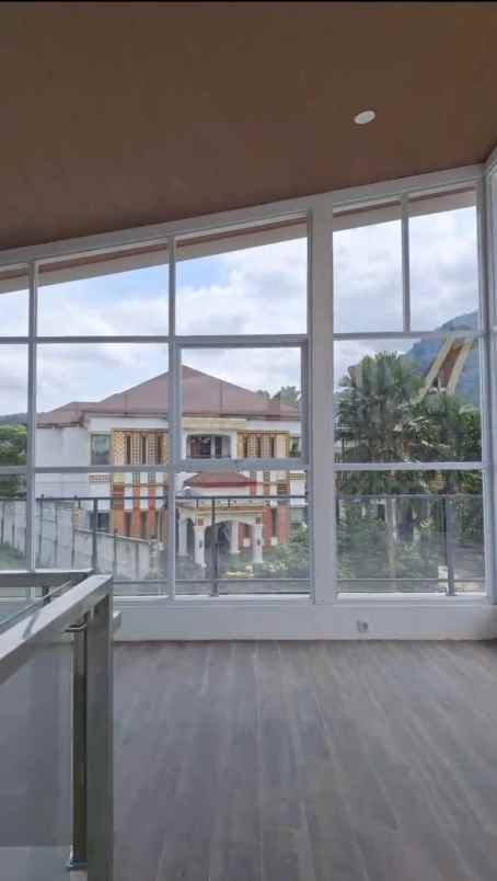 dijual rumah santorini sentul city bogor