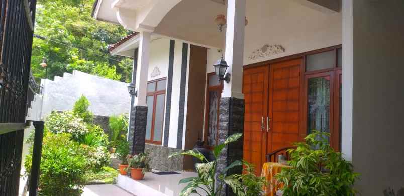 dijual rumah sardonoharjo ngaglik