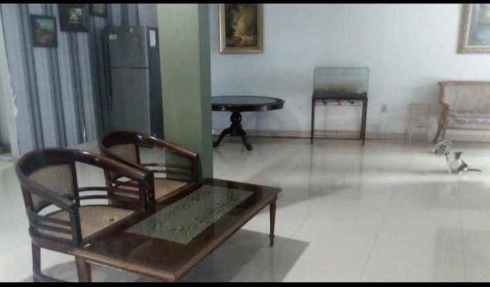 dijual rumah second asri di tanah baru depok