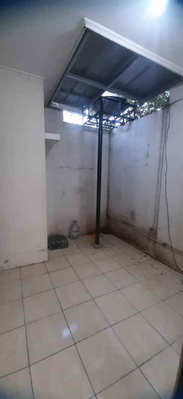 dijual rumah segara city cluster descada