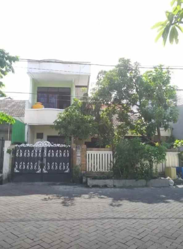 dijual rumah semolowaru dekat nginden