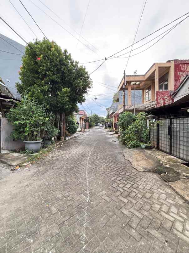 dijual rumah siap huni 2 lanati