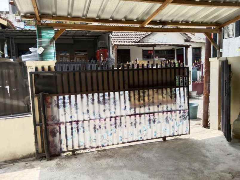 dijual rumah siap huni 3 kamar luas tanah 90m