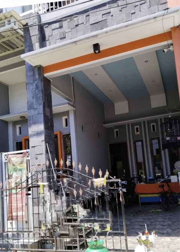 dijual rumah siap huni taman pondok indah surabaya