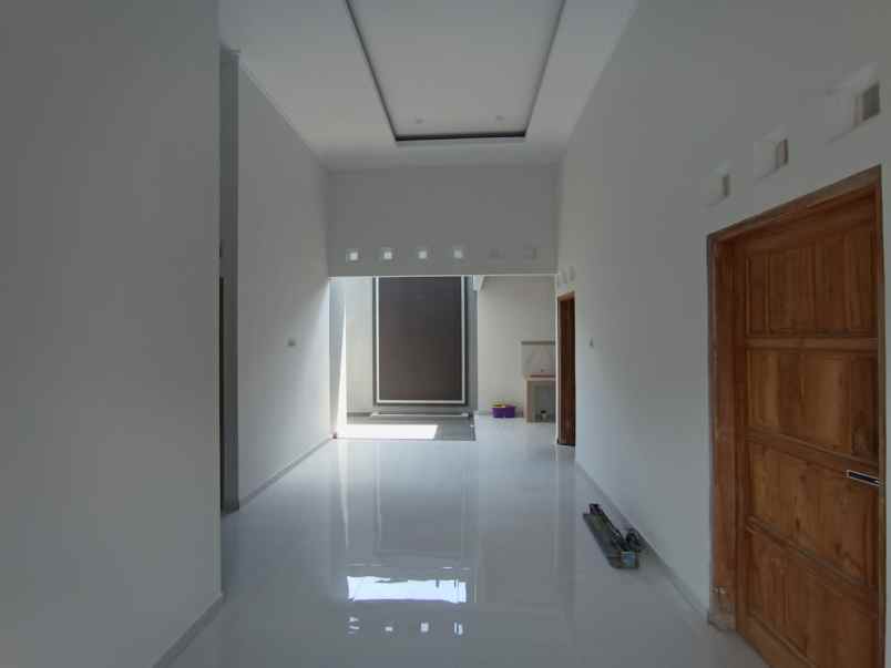 dijual rumah sidoarum