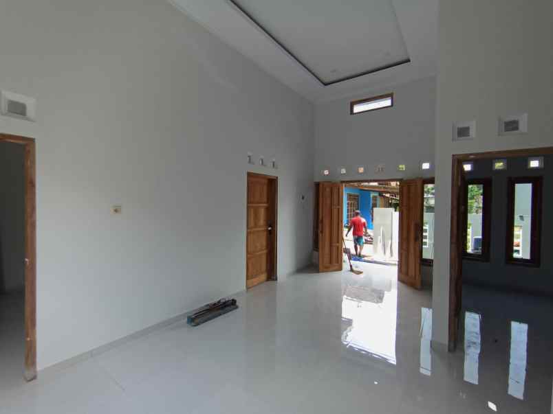 dijual rumah sidoarum