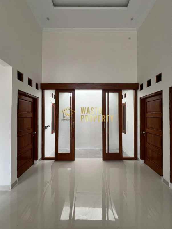 dijual rumah sidoarum