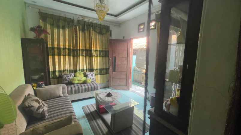 dijual rumah sukatani