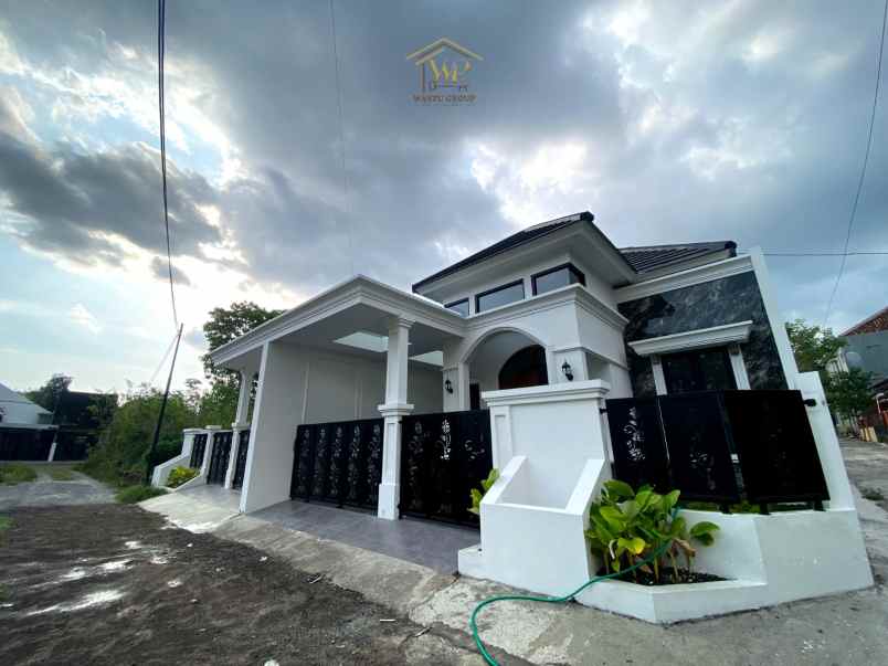 dijual rumah sukoharjo ngaglik sleman