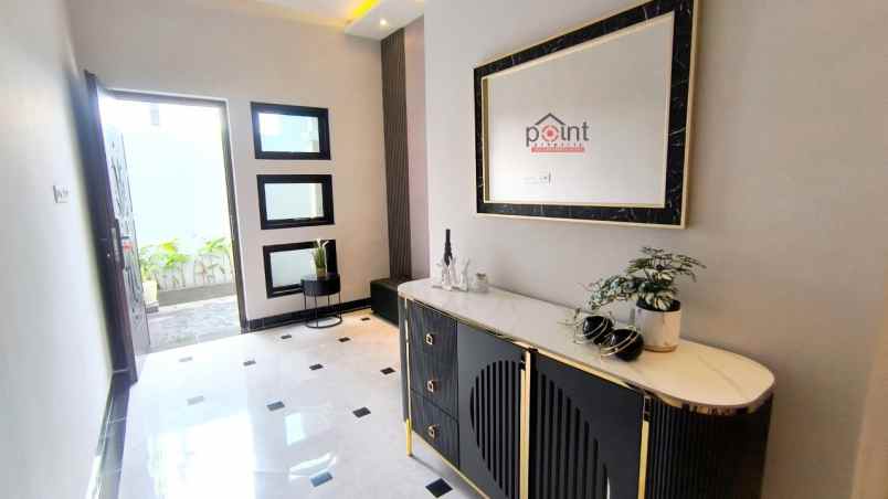 dijual rumah sumber banjarsari surakarta
