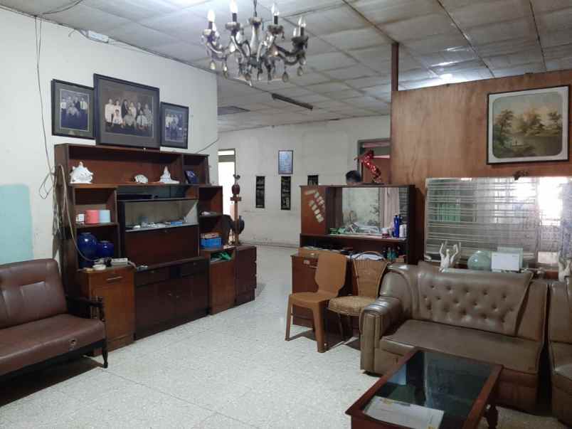 dijual rumah tajur