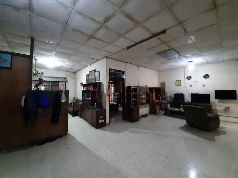 dijual rumah tajur