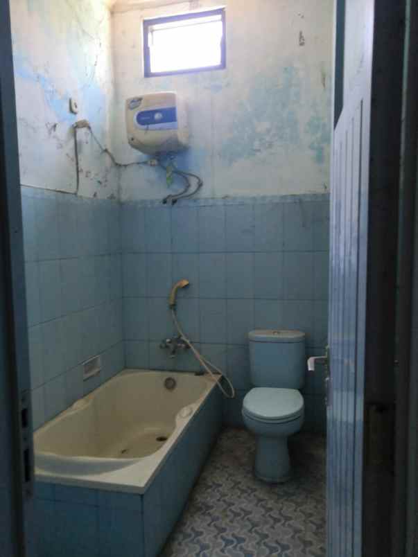 dijual rumah taman gunung anyar