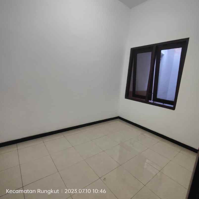 dijual rumah taman rivera regency