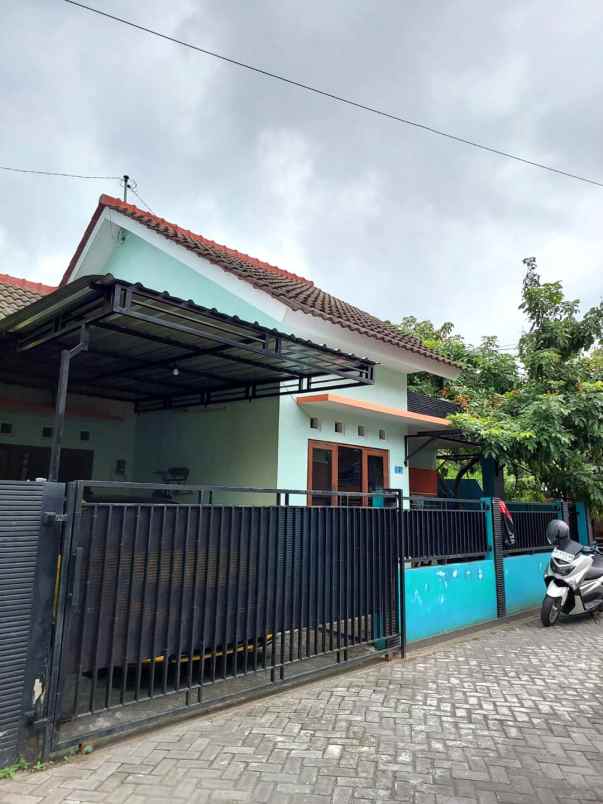 dijual rumah tamantirto kasihan bantul