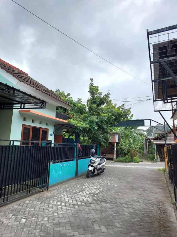 dijual rumah tamantirto kasihan bantul